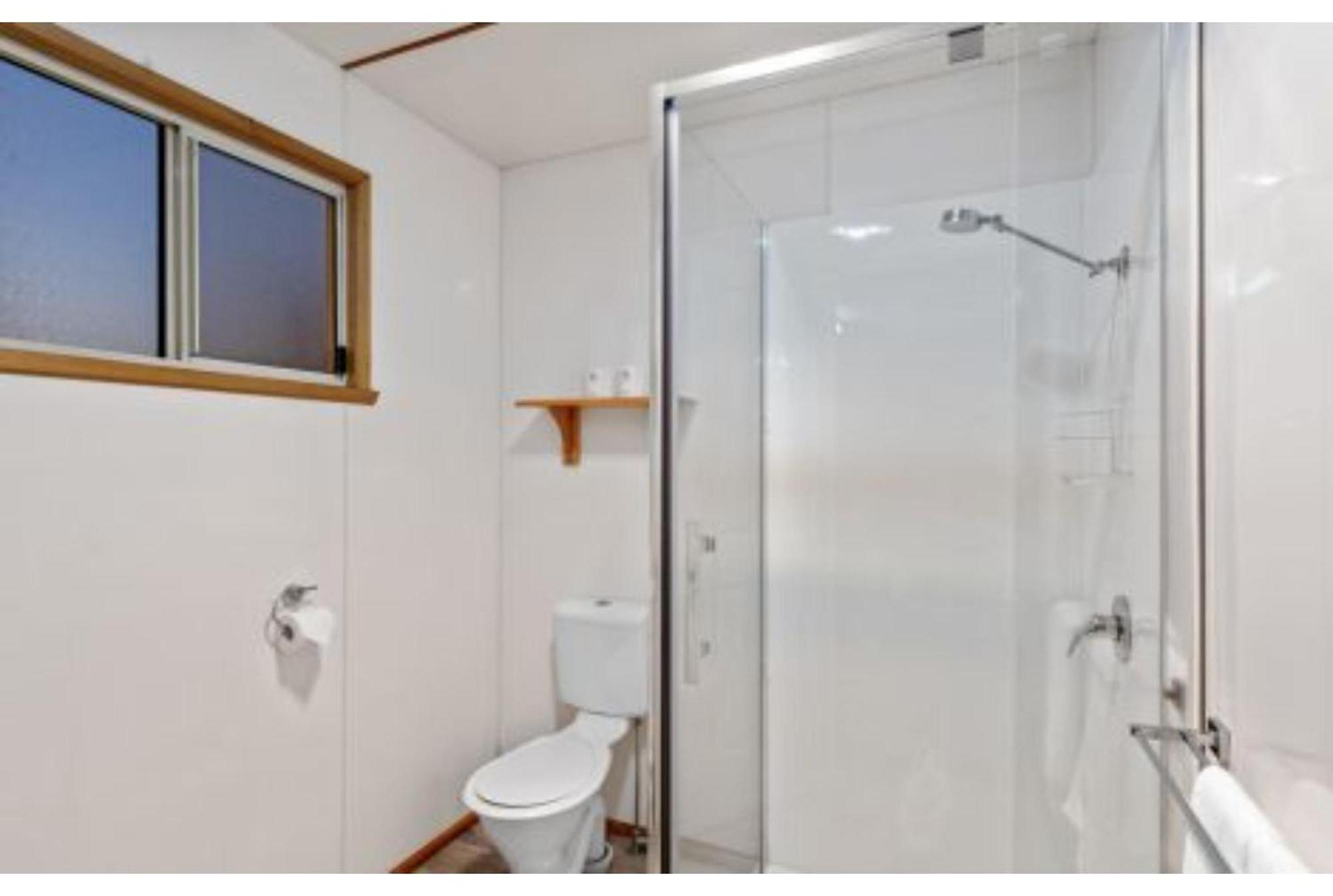 Discovery Parks - Hadspen Room photo